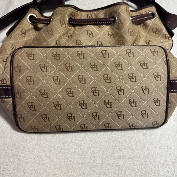 Dooney & Bourke Y2K Monogram Bucket Bag - Picture 4 of 10